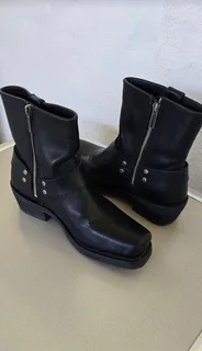 Second hand Harley Davidson boots