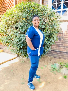 Naomi, I Am A Qualified Lady Looking For A Caregiving, Elderly Care And Night Nursing Job