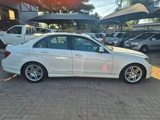 2007 Mercedes-Benz C220 CDI M/T