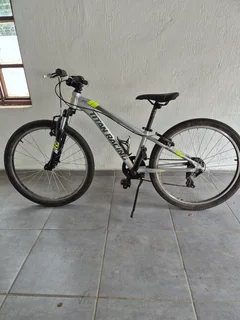 Titan Mountain bike ( Kids)