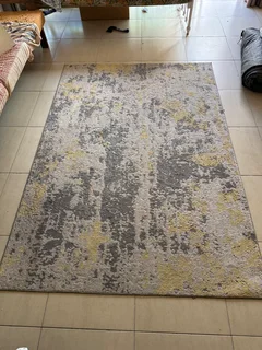Rug - Ad posted by Rob Richél