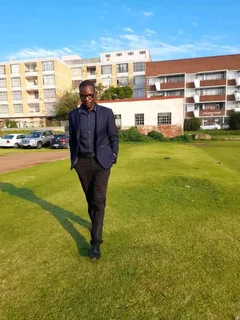 BRIAN, I AM A WELL EXPERIENCED CODE 10 DRIVER LOOKING FOR A DRIVING JOB