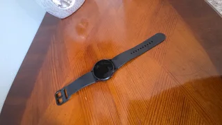 Black Samsung galaxy watch 4