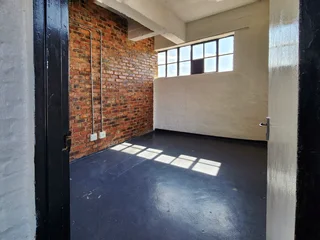 2 Bedroom Apartment / Flat to Rent in City &amp; Suburban Johannesburg