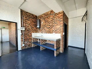 2 Bedroom Apartment / Flat to Rent in City &amp; Suburban Johannesburg