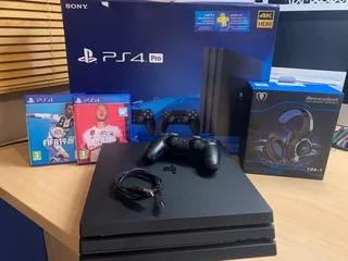 PlayStation 4 pro 1tb