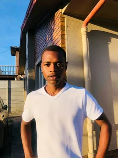 I'm looking for a job.