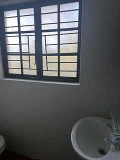 Mount Moreland Nature reserve, 2bed 2bath house rental R14kpm