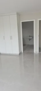 Stunning Large 1 Bedroom apartment to rent in Glenwood R7500