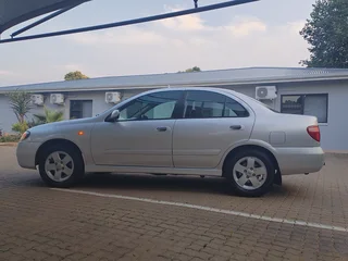 2006 Nissan Almera Sedan