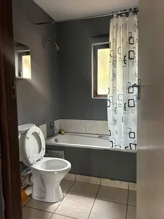 Flat - Ad posted by Gumtree User