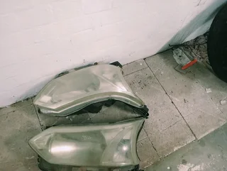 Toyota Avanza shape 3 head lights