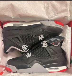 Nike air Jordan 4 bred reimagined