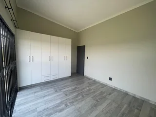 Offgrid 2 Bedroom, 1 Bathroom Cottages n Serene Area