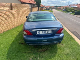 2005 Jaguar X-type SedanTitle:Jaguar X-Type 2005 Automatic – Running – Sold As IsPrice:R40,000 (nego