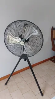 Goldair 60cm Industrial Floor Standing Fan
