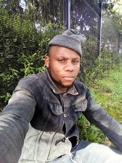 Am looking for a job