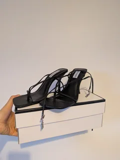 Shoes - Ad posted by Marte Tesfaye