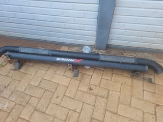 Cattle Rail Izusu Club Cab + X rider side steps