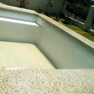 Grinding and polishing concrete floors etc