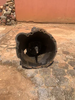 Nissan 1 Ton gearbox for sale