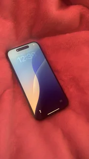 iPhone 16 pro locked