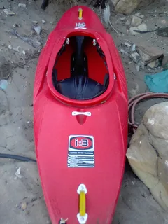 Pyranha i3 225 Kayak