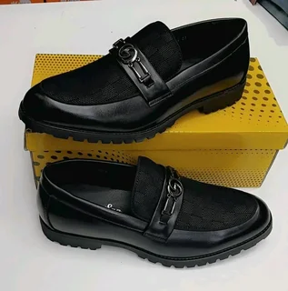 William online boutique for best formal for all events