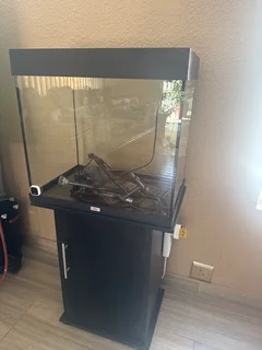 Fish tank R3200,00