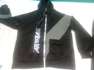 Male tracksuit large brand new