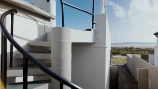 House - Ad posted by Anne Tonkin-Grobler