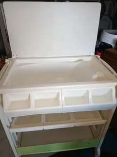 Baby bath station