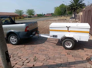 Fiat buckie strada with a trailler and canopy