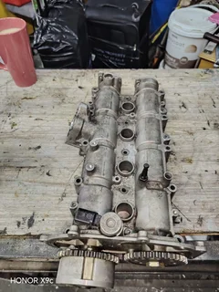 VW Camshafts covers with camshafts