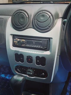 2011 Renault Sandero Hatchback