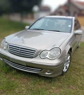 2006 Mercedes-Benz C-Class Sedan