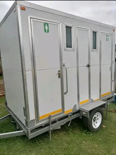 VIP Mobile Toilet