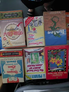 2nd books , school books, varsity books, readers, various 2nd hand d books at excellent prices.