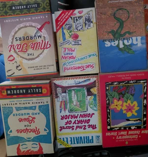 2nd books , school books, varsity books, readers, various 2nd hand d books at excellent prices.