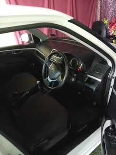 2017 Suzuki Swift Hatchback