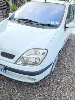 2006 Renault Scenic Hatchback