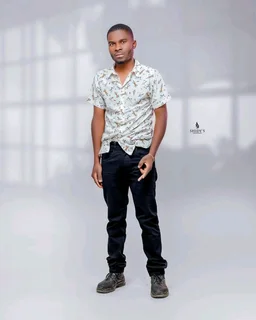 I am looking for any job I live in Athlone.