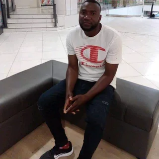 Am a male looking for a job