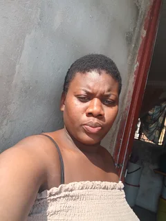 I'm looking a house clear job or baby sitting I work as a hard work  put all my effort