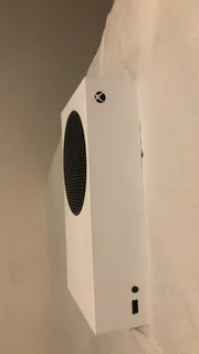Xbox series S with 2 controllers 512 GB