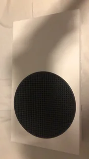 Xbox series S with 2 controllers 512 GB