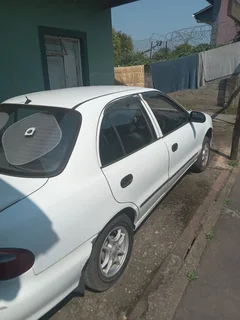 1998 Hyundai Accent Sedan