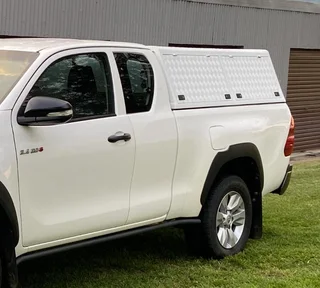 Canopy for Hilux GD6 extra cab.