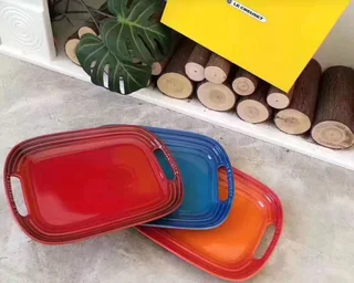 Le creuset platters