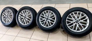 A set of 15inch kia Rio mags and tyres like new